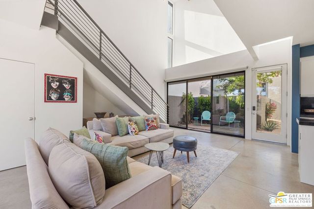 1534 E Baristo Road, Palm Springs, CA 92262