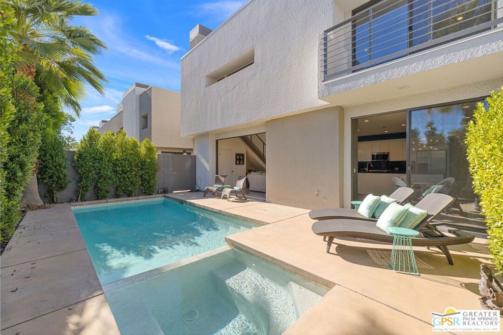 1534 E Baristo Road, Palm Springs, CA 92262