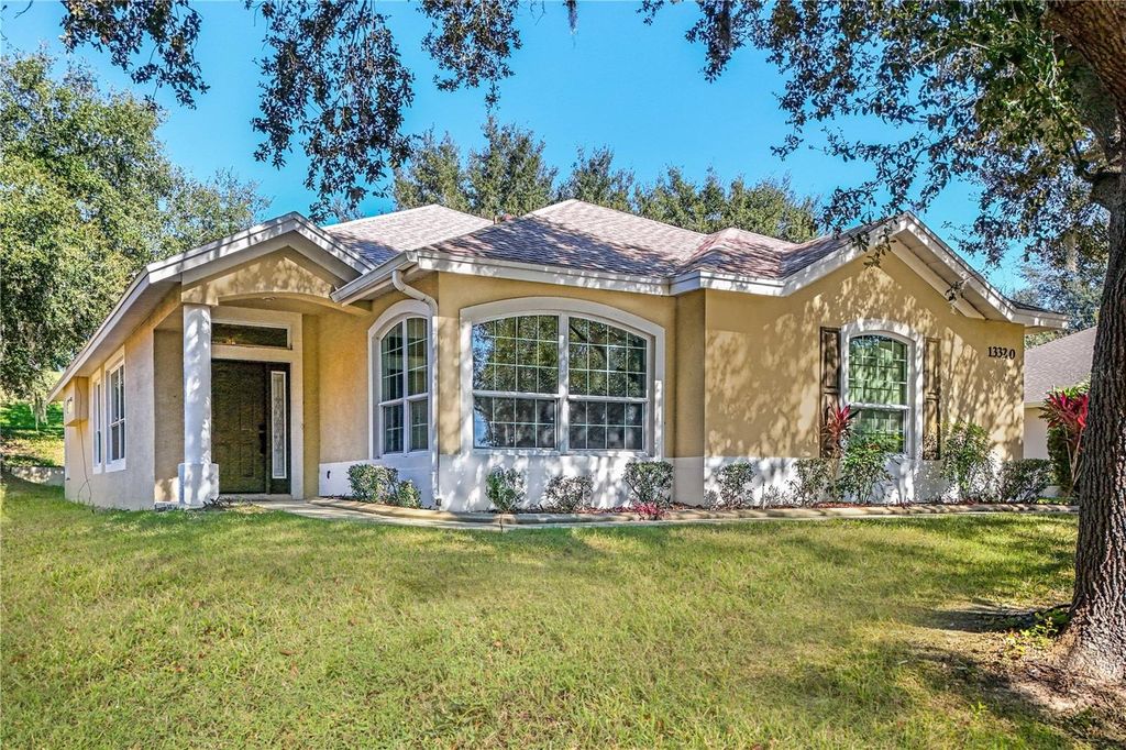 13320 VIA ROMA CIRCLE, Clermont, FL 34711
