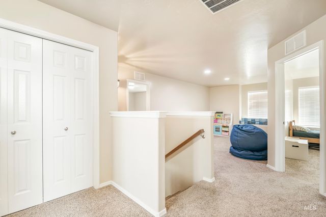 1009 E Ludlow St, Kuna, ID 83634