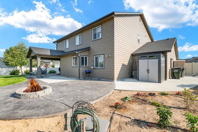 1009 E Ludlow St, Kuna, ID 83634