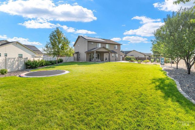 1009 E Ludlow St, Kuna, ID 83634