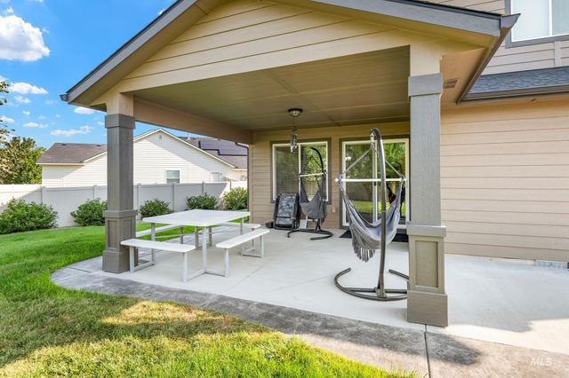 1009 E Ludlow St, Kuna, ID 83634