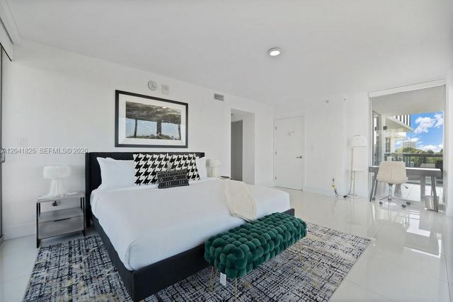 9261 E Bay Harbor Drive 507, Bay Harbor Islands, FL 33154