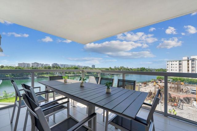9261 E Bay Harbor Drive 507, Bay Harbor Islands, FL 33154