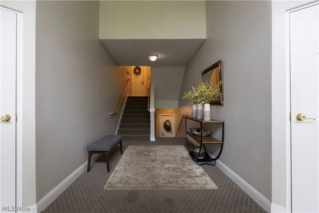 3800 Rosemont Boulevard, Fairlawn, OH 44333