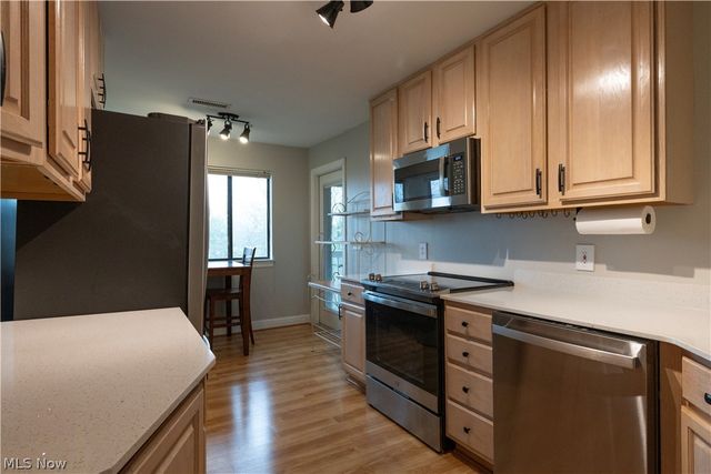 3800 Rosemont Boulevard, Fairlawn, OH 44333