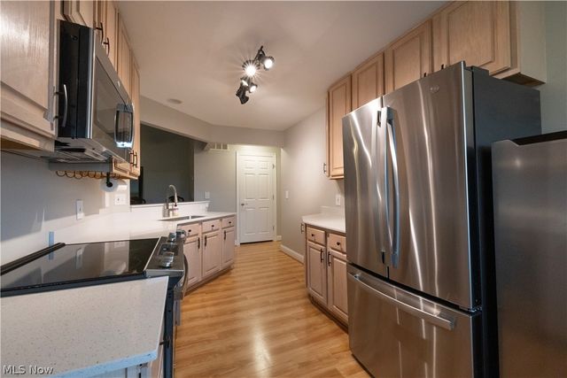 3800 Rosemont Boulevard, Fairlawn, OH 44333