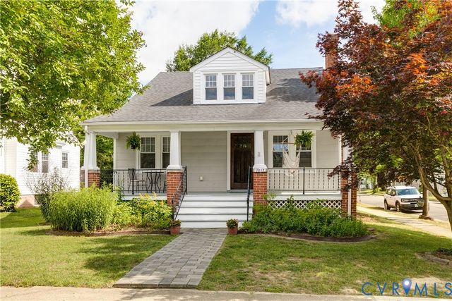 1817 Maple Shade Ln, Richmond, VA 23227