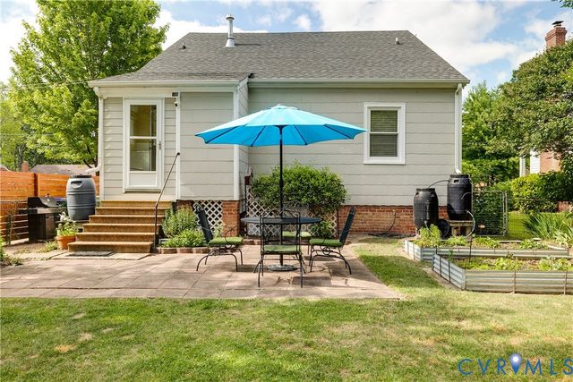 1817 Maple Shade Ln, Richmond, VA 23227