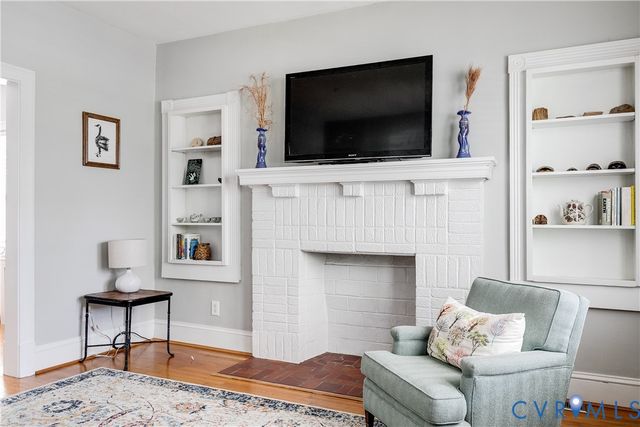 1817 Maple Shade Ln, Richmond, VA 23227