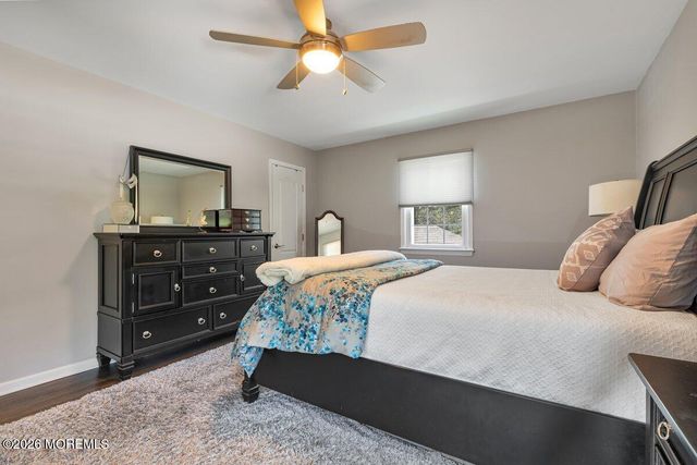 25 Pelican Road, Middletown, NJ 07748