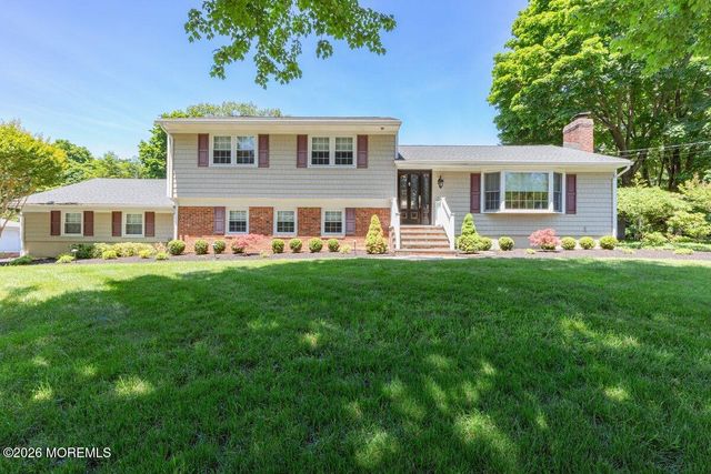 25 Pelican Road, Middletown, NJ 07748