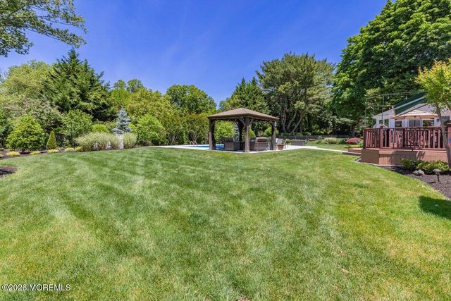 25 Pelican Road, Middletown, NJ 07748