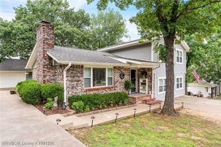 1005 S Oak Street, Greenwood, AR 72936