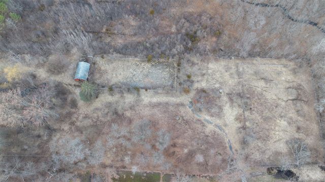 2725 S Duck Lake Road, Highland, MI 48356