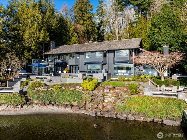 18 Holly Lane, Mercer Island, WA 98040