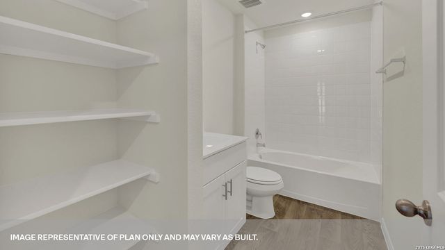 311 YELLOWSTONE DRIVE, Kyle, TX 78640