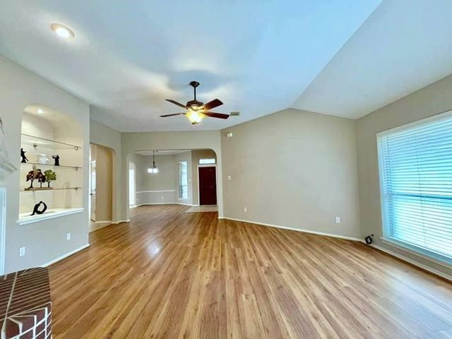 4714 Plantation Colony Drive, Missouri City, TX 77459