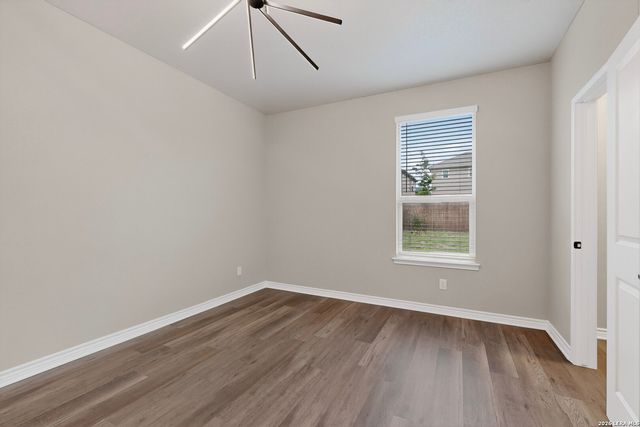 3520 Under Par, San Antonio, TX 78245