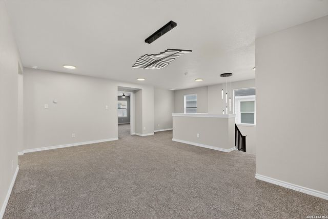 3520 Under Par, San Antonio, TX 78245