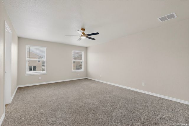 3520 Under Par, San Antonio, TX 78245