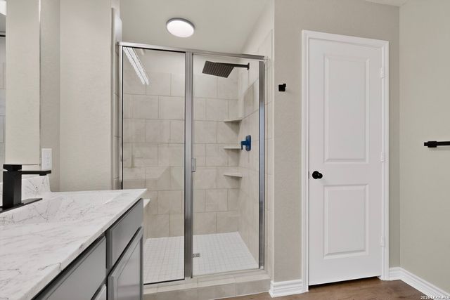 3520 Under Par, San Antonio, TX 78245