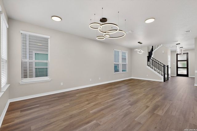 3520 Under Par, San Antonio, TX 78245