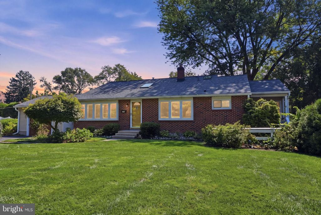 350 SUMMIT AVE, LANGHORNE, PA 19047 — photo 3