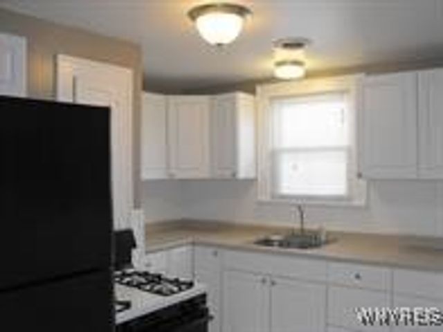 24 Knox Avenue, Buffalo, NY 14216