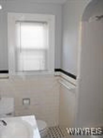 24 Knox Avenue, Buffalo, NY 14216