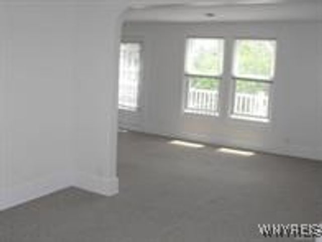 24 Knox Avenue, Buffalo, NY 14216