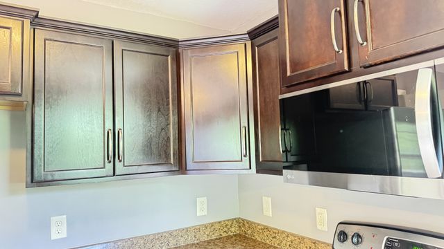 688 Fox Trail Ct, Clarksville, TN 37040