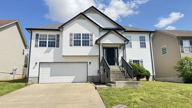 688 Fox Trail Ct, Clarksville, TN 37040
