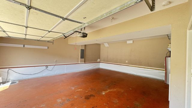 688 Fox Trail Ct, Clarksville, TN 37040