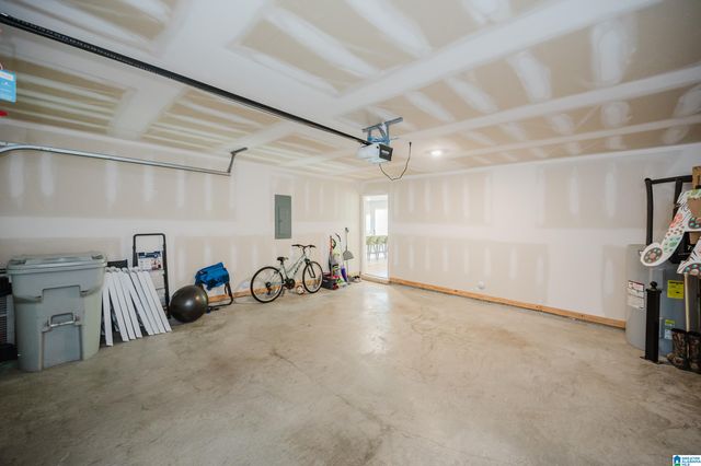 453 SADDLEWOOD COVE, Columbiana, AL 35051