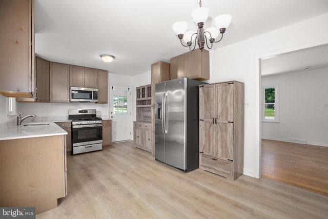 803 GRAFTON ST, Fredericksburg, VA 22405