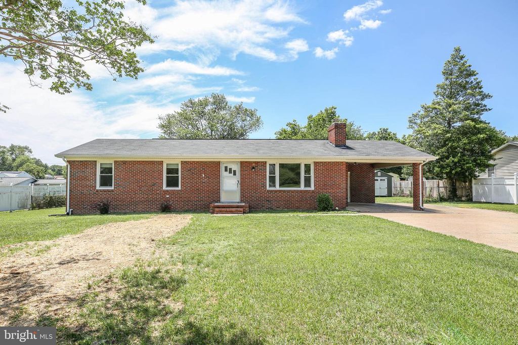 803 GRAFTON ST, Fredericksburg, VA 22405