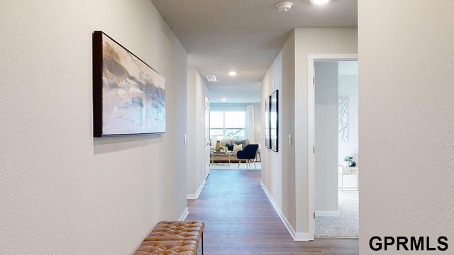 13305 S 66TH Avenue, Papillion, NE 68133