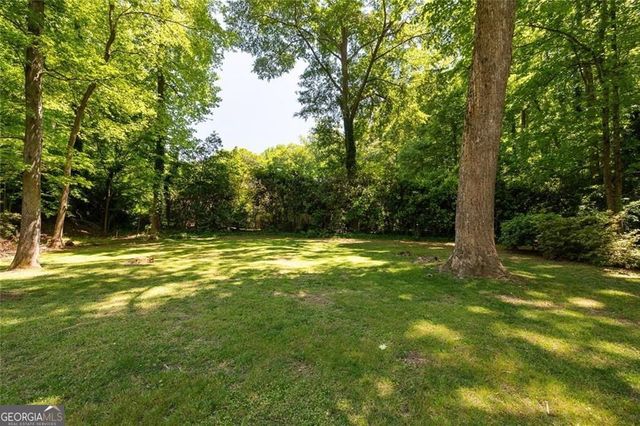 445 Forest Hills Drive, Atlanta, GA 30342
