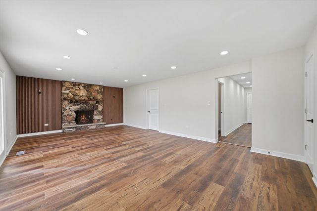 11453 Brook Hill Drive, Orland Park, IL 60467