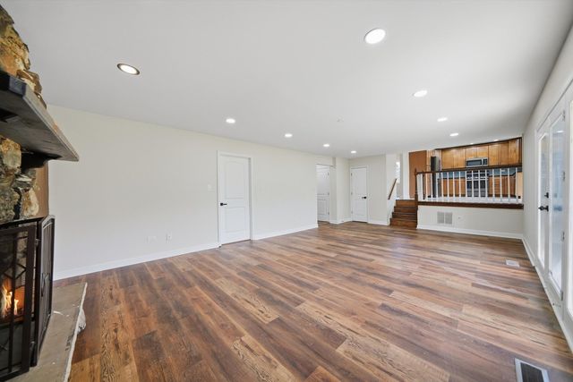 11453 Brook Hill Drive, Orland Park, IL 60467