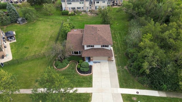 11453 Brook Hill Drive, Orland Park, IL 60467