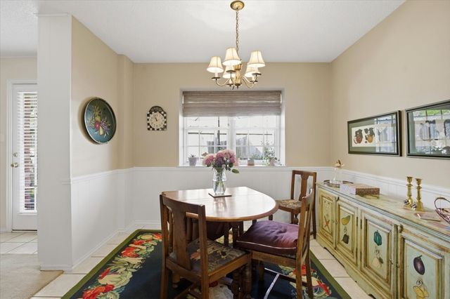 1117 Roaring Springs Road, Fort Worth, TX 76114