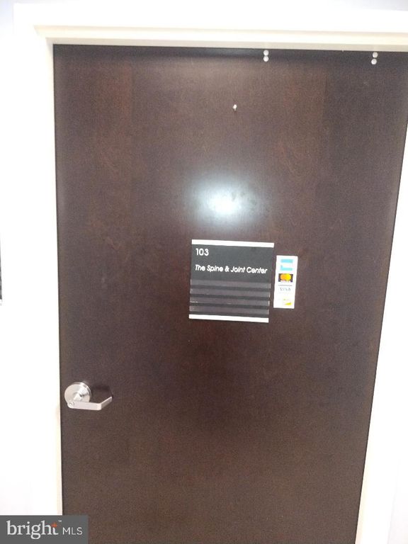 Image 15 of property listing at 7300 HANOVER DR #103, Greenbelt, MD 20770