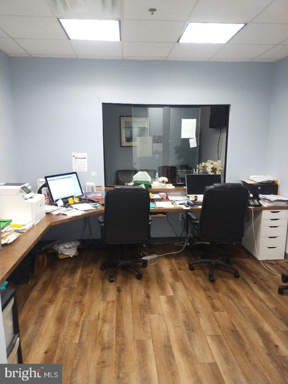 Image 20 of property listing at 7300 HANOVER DR #103, Greenbelt, MD 20770