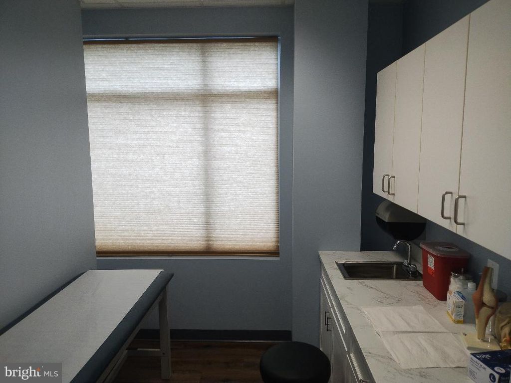 Image 42 of property listing at 7300 HANOVER DR #103, Greenbelt, MD 20770