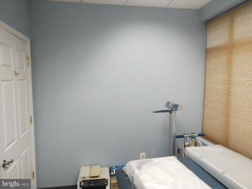 Image 62 of property listing at 7300 HANOVER DR #103, Greenbelt, MD 20770