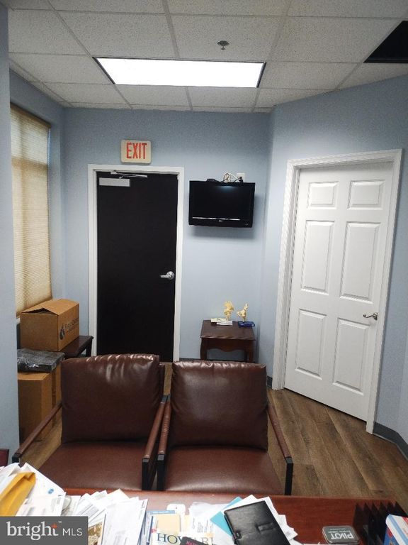 Image 68 of property listing at 7300 HANOVER DR #103, Greenbelt, MD 20770