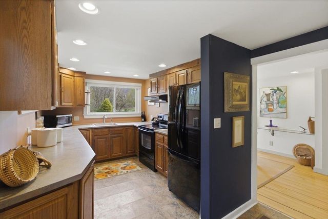 81 Easy Street, Danby, VT 05739